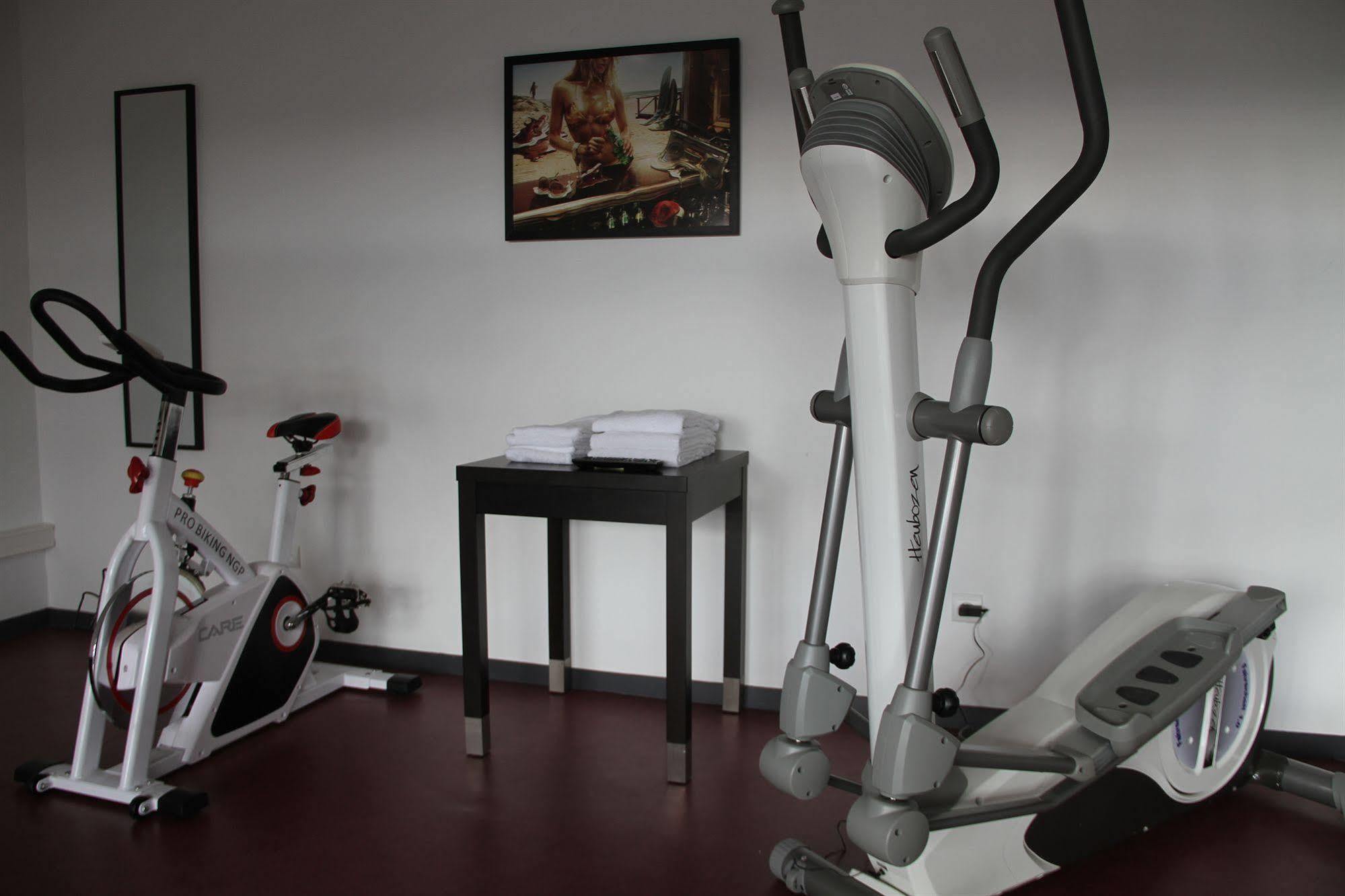 Park Wilson Airport Aparthotel Colomiers Exterior foto